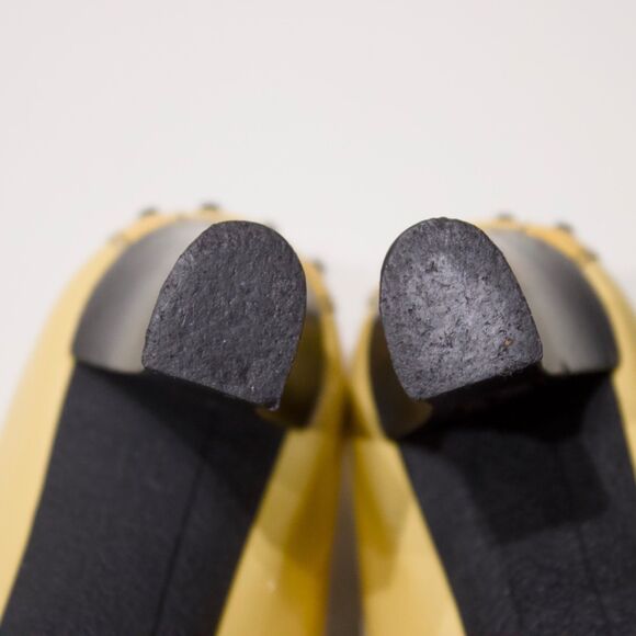 Tod’s Made in Italy Light Yellow Beige Patent Leather Heels Women Size 8 - Picture 14 of 16